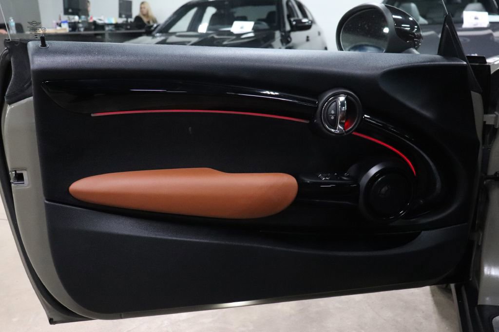 Used 2019 MINI Cooper S image 10