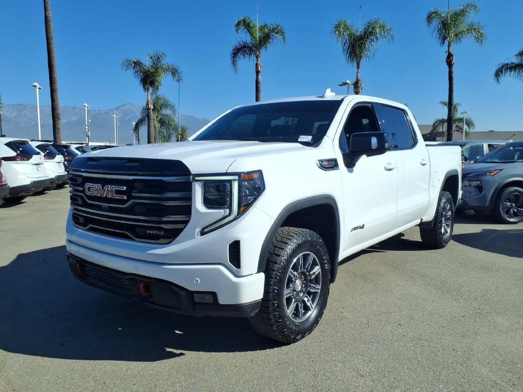 Used 2025 GMC Sierra 1500 AT4 AWD/4WD image 22