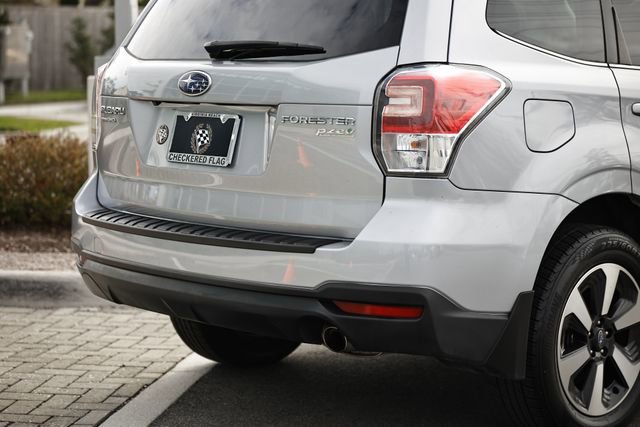 Used 2017 Subaru Forester 2.5i Limited w/ Protection Package #2 image 9