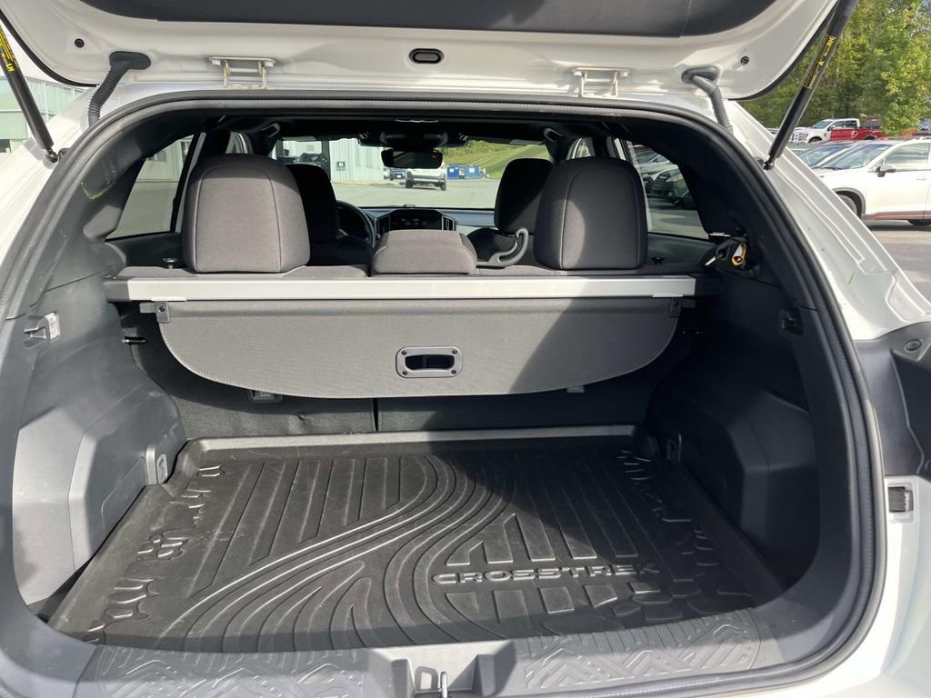 Used 2025 Subaru Crosstrek 2.5i Sport w/ Crosstrek Mirror Package image 20