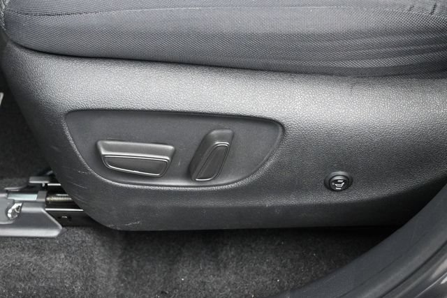 Certified 2024 Toyota Highlander LE AWD/4WD image 24