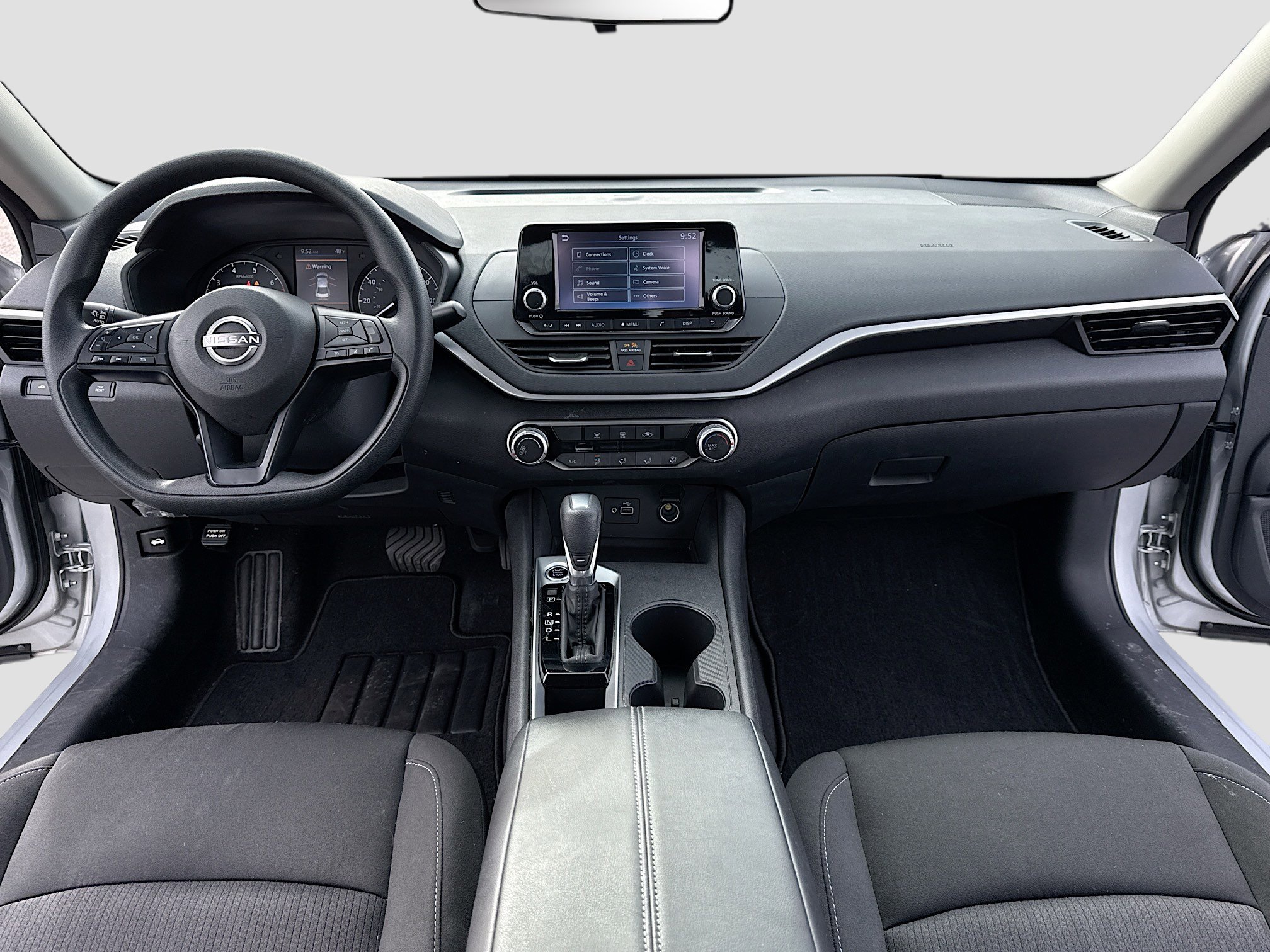 Used 2023 Nissan Altima 2.5 S image 3