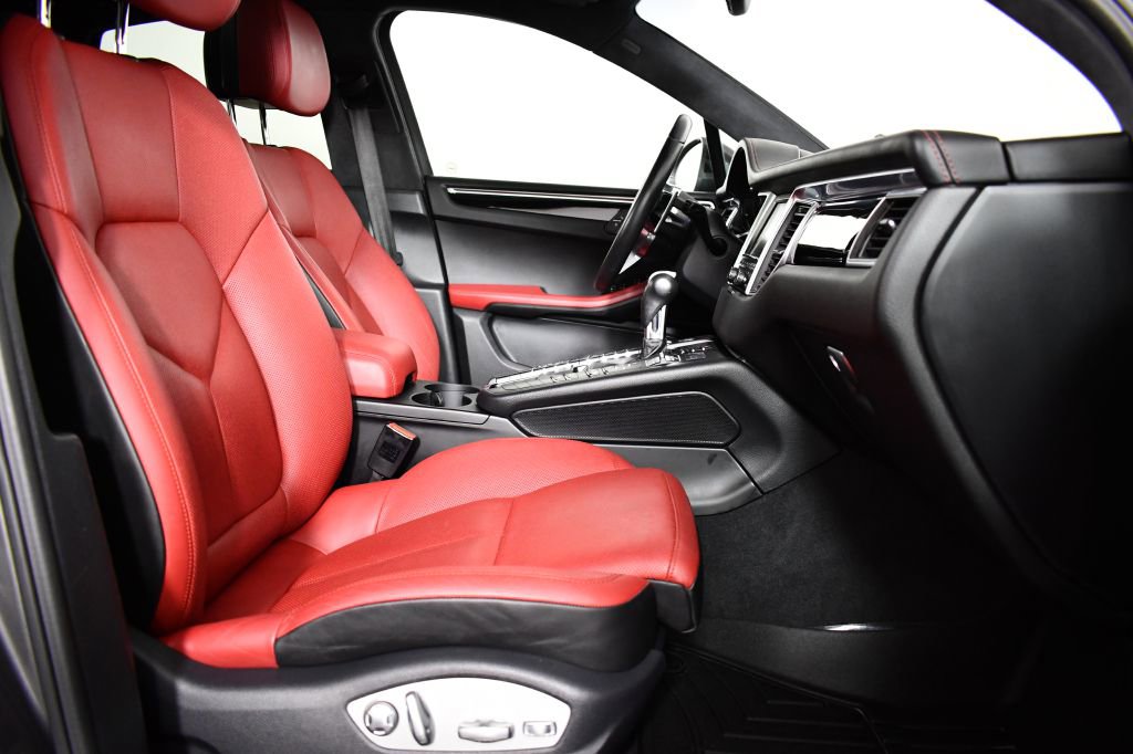 Used 2016 Porsche Macan S w/ Premium Package Plus image 20