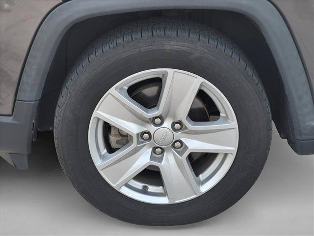 Used 2022 Jeep Compass Latitude w/ Sun and Sound Group FWD image 7