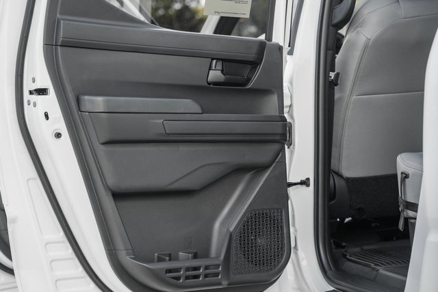 New 2025 Toyota Tacoma SR5 image 31