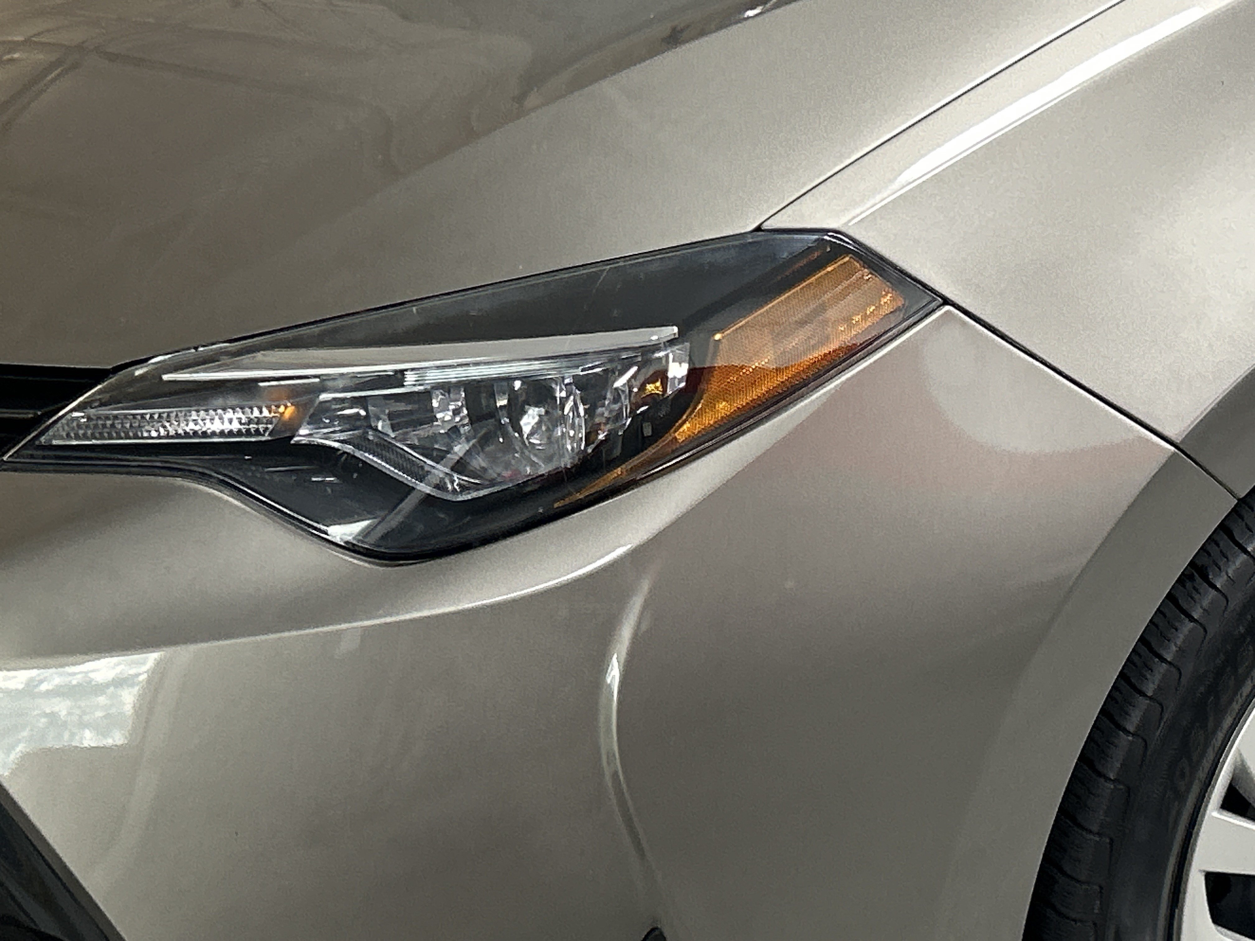 Used 2017 Toyota Corolla LE FWD image 6