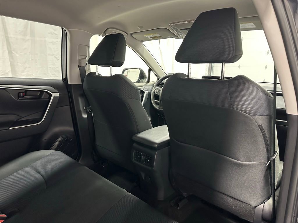 Used 2025 Toyota RAV4 LE image 54