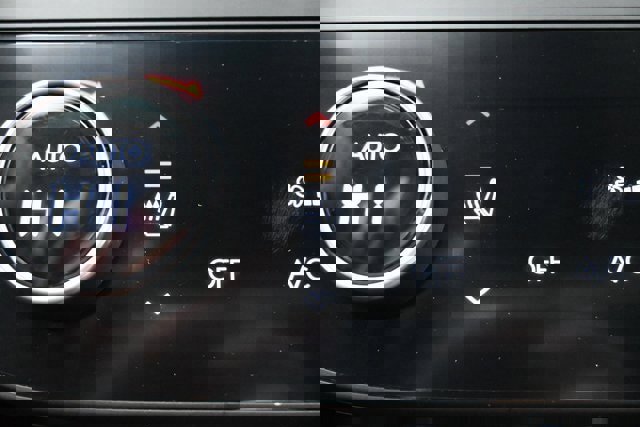 Used 2024 Hyundai Sonata SEL w/ Convenience Package image 30