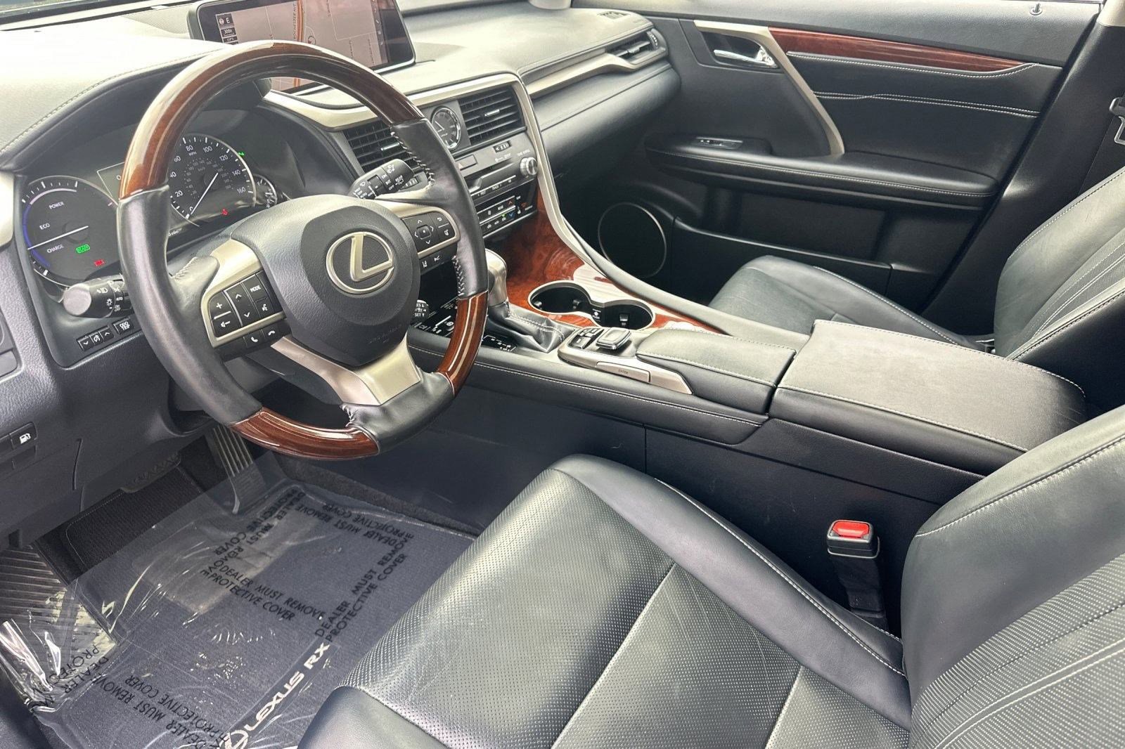 Used 2019 Lexus RX 450hL Premium image 4
