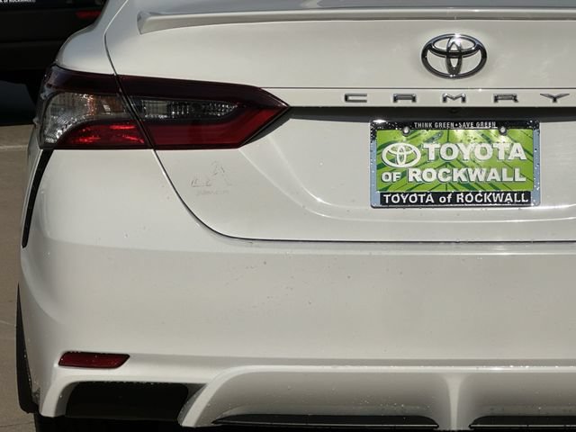 Used 2023 Toyota Camry SE FWD image 5