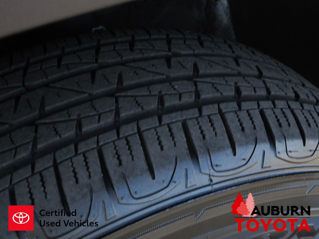 Certified 2024 Toyota RAV4 LE AWD/4WD image 14