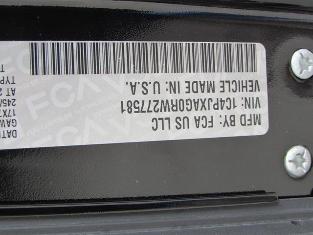 Used 2024 Jeep Wrangler Sport S image 11