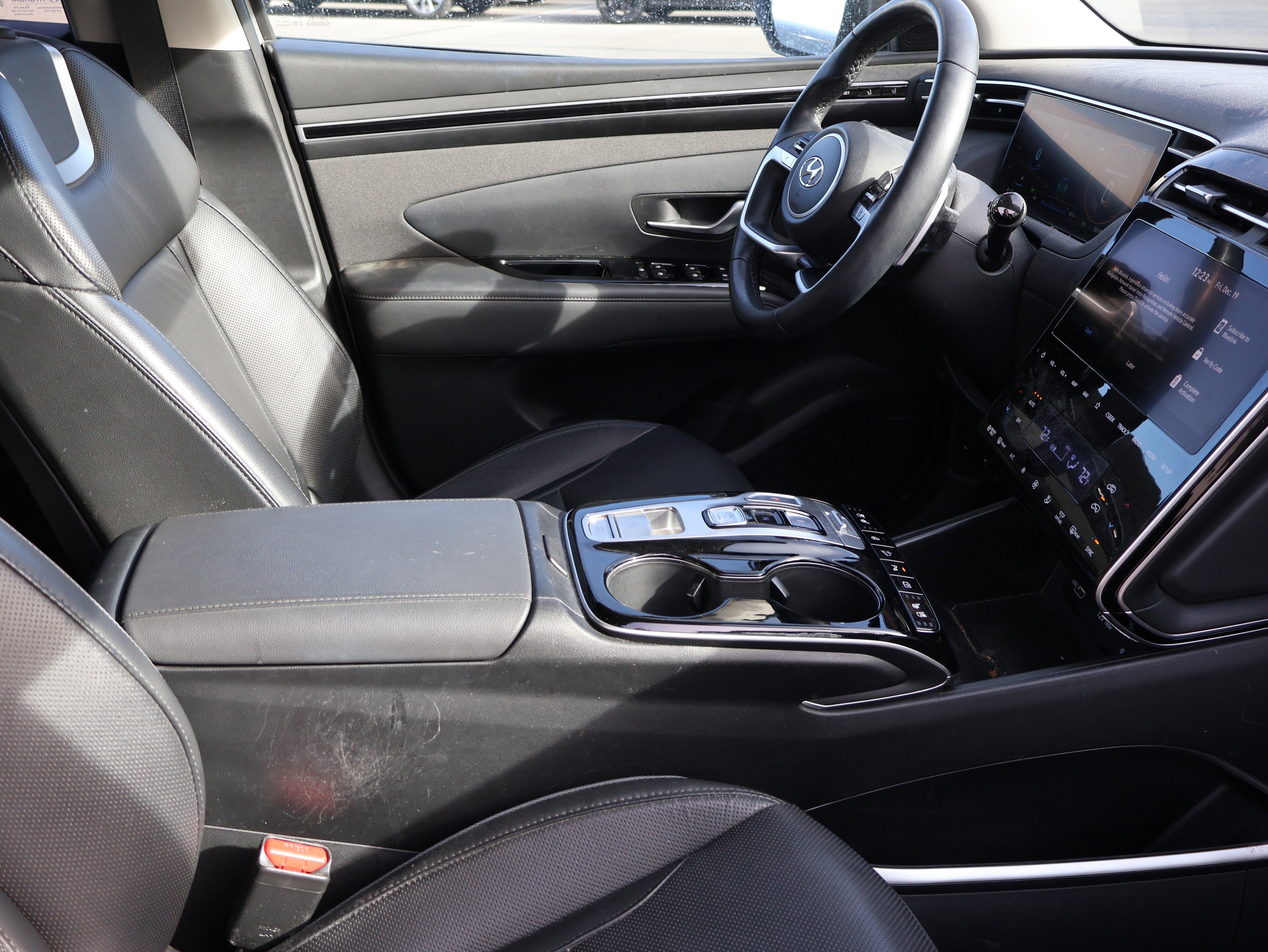 Used 2023 Hyundai Tucson Limited image 11