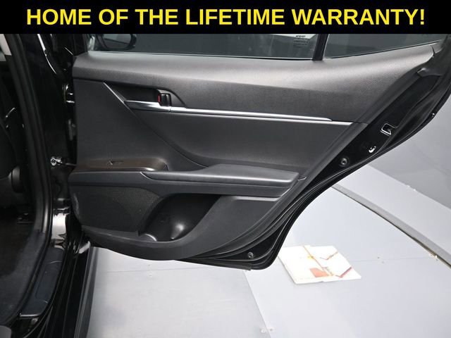 Used 2021 Toyota Camry SE FWD image 36