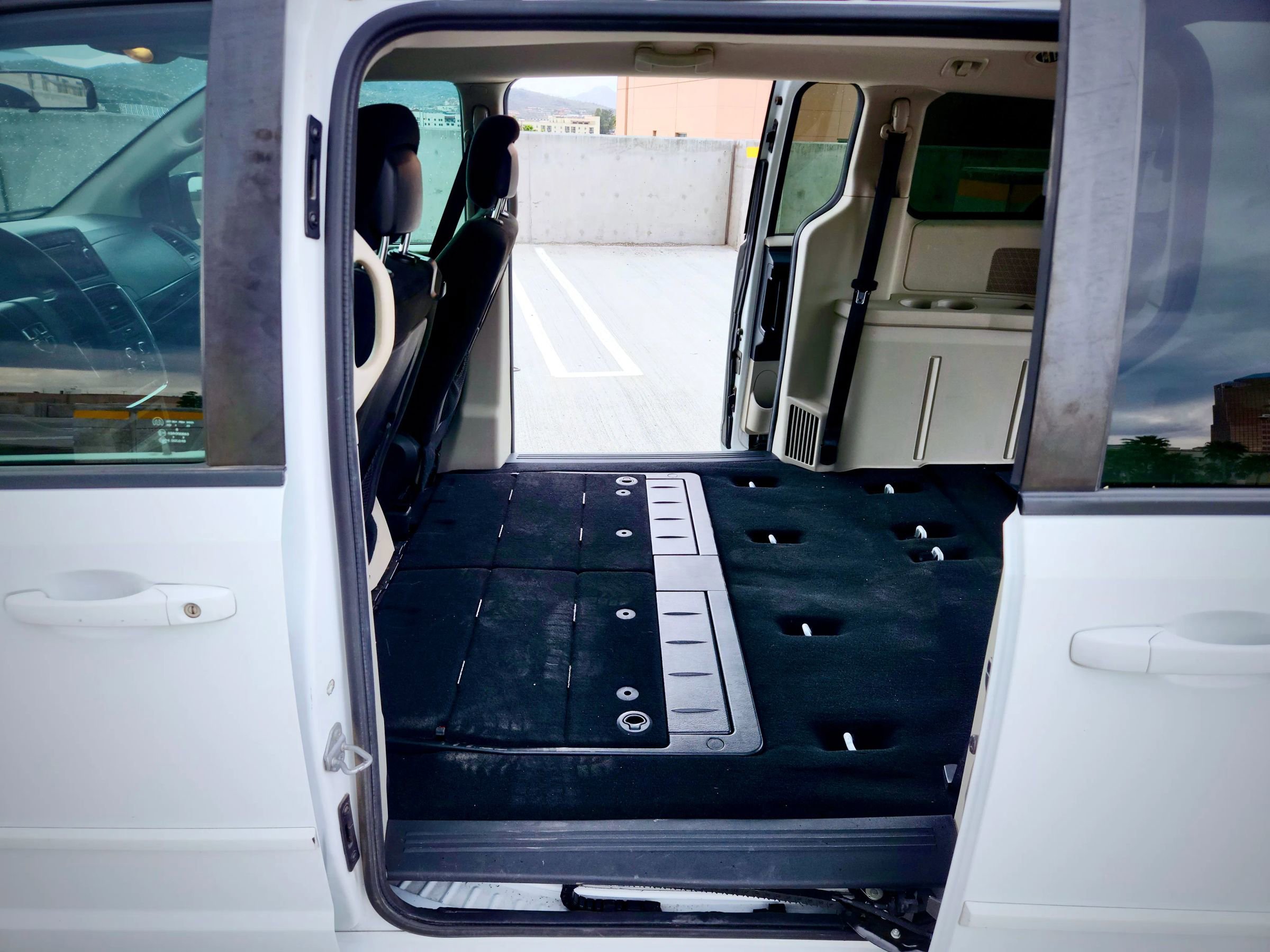 Used 2015 Dodge Grand Caravan SE w/ Quick Order Package 29E SE image 27