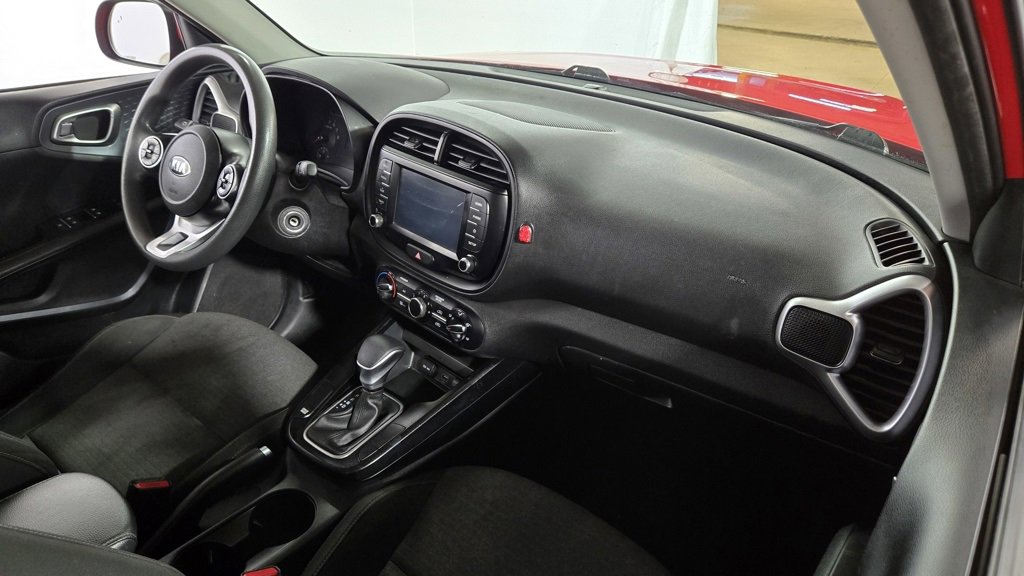 Used 2021 Kia Soul S image 31