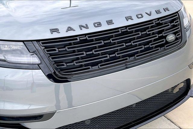 Used 2025 Land Rover Range Rover Velar Dynamic SE image 34