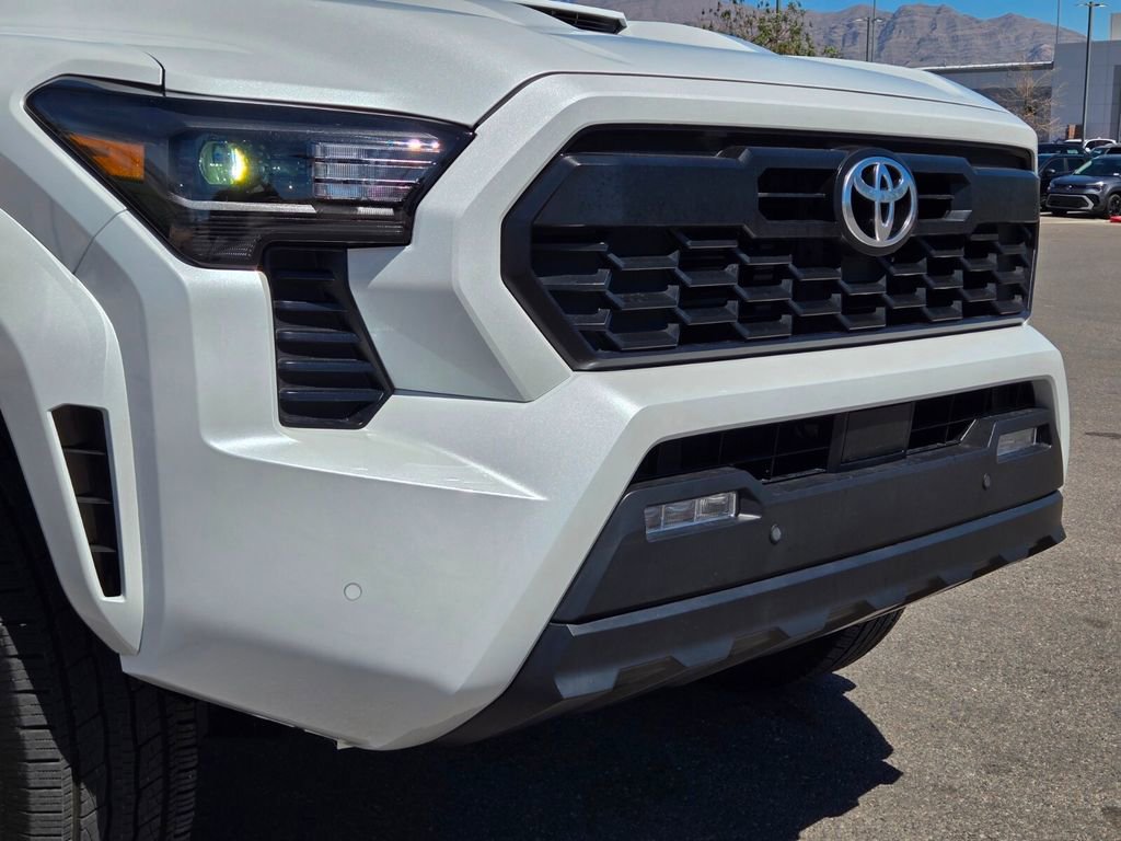 Used 2024 Toyota Tacoma TRD Sport w/ TRD Sport Upgrade Package AWD/4WD image 2