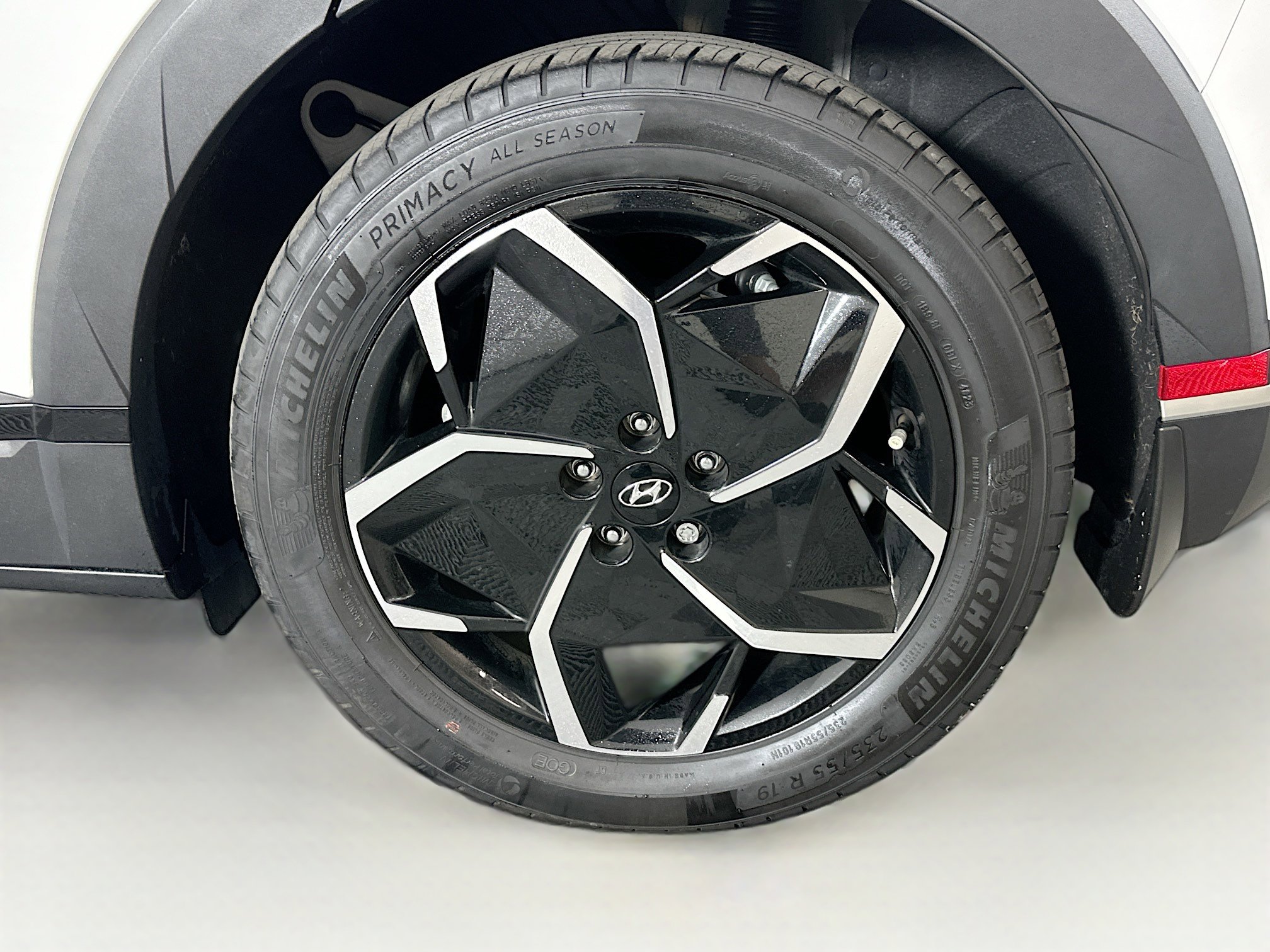 Used 2024 Hyundai Ioniq 5 SE RWD image 11