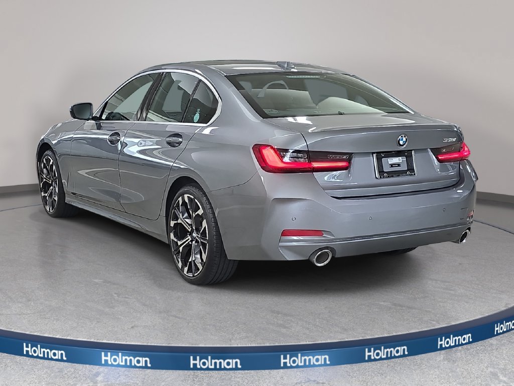 Used 2026 BMW 330i Sedan w/ Premium Package RWD image 9