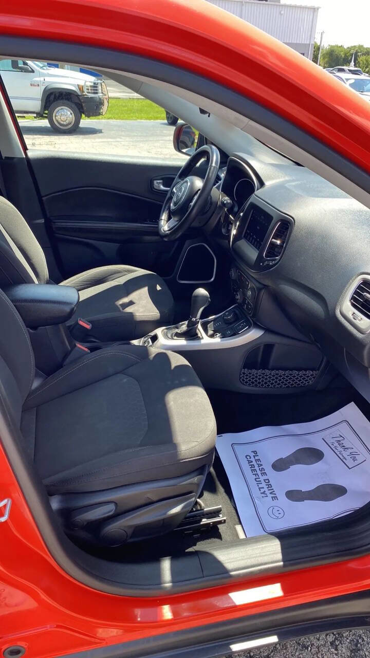 Used 2020 Jeep Compass Sport w/ Cold Weather Group image 31