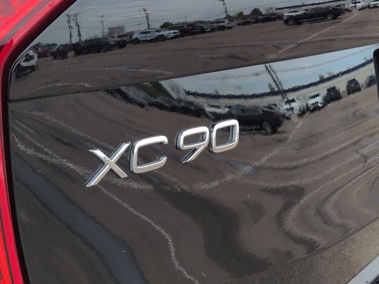 Used 2023 Volvo XC90 B6 Plus w/ Protection Package Premier AWD/4WD image 12