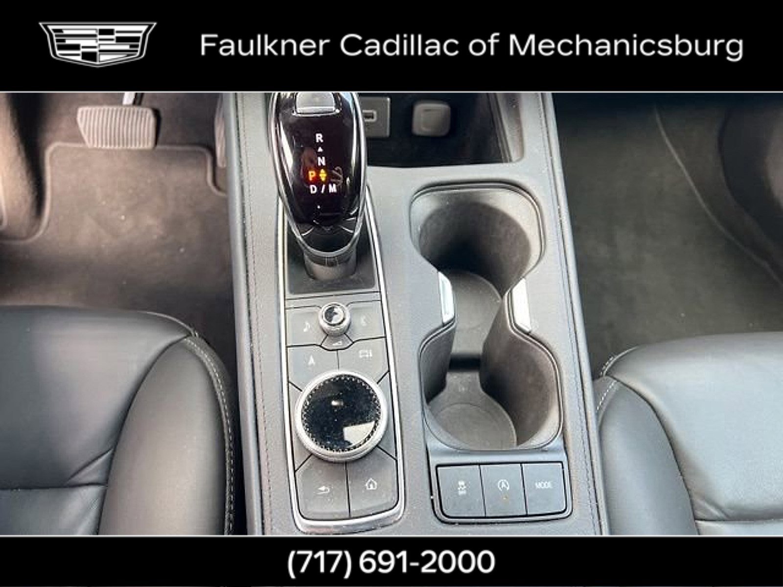 Used 2025 Cadillac XT4 Premium Luxury image 46