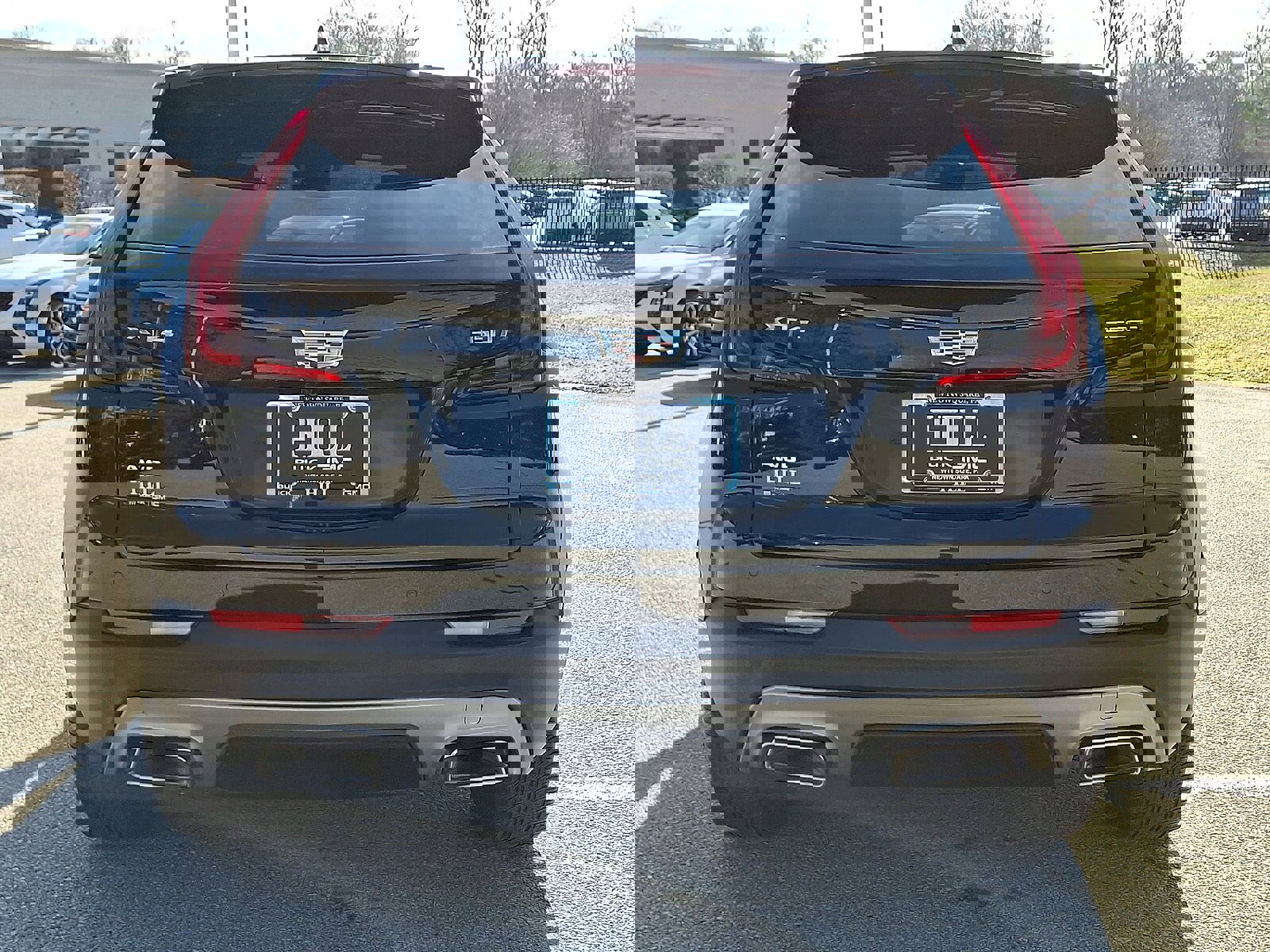 Certified 2023 Cadillac XT4 Premium Luxury w/ Driver Assist Package image 23