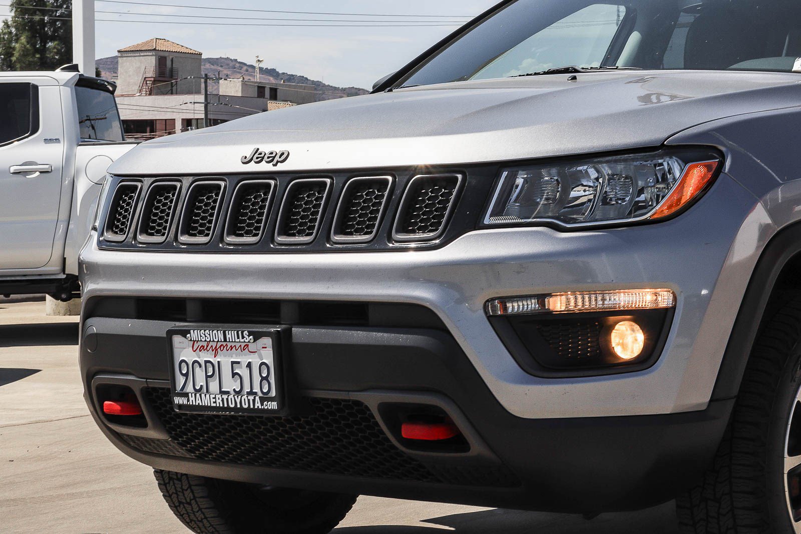 Used 2019 Jeep Compass Trailhawk AWD/4WD image 9