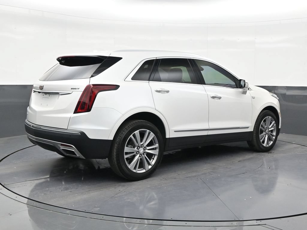 Used 2024 Cadillac XT5 Premium Luxury AWD/4WD image 5