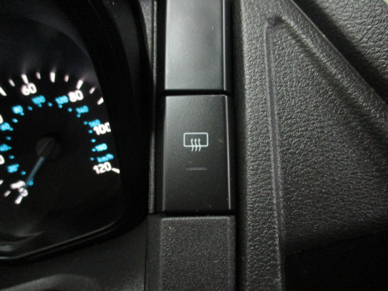 Used 2018 Ford Transit 150 XLT image 25