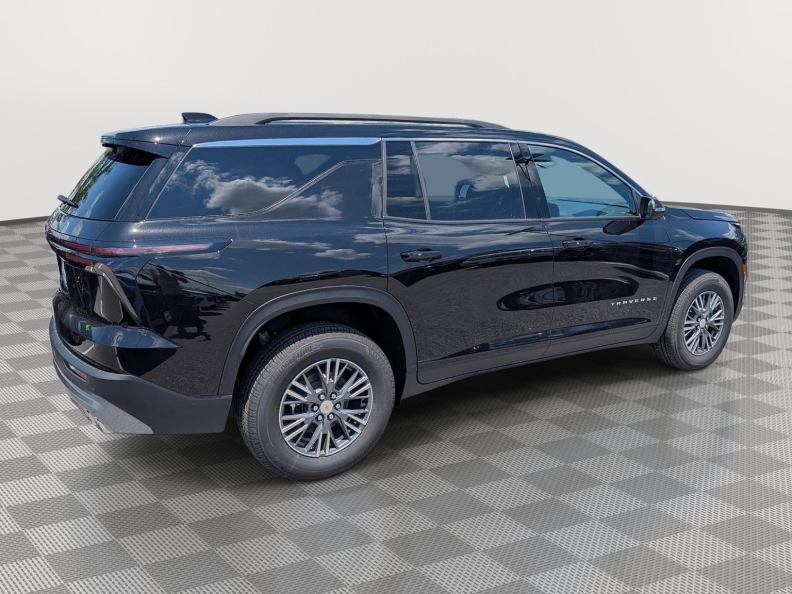 New 2026 Chevrolet Traverse LT w/ Driver Confidence Package AWD/4WD image 3