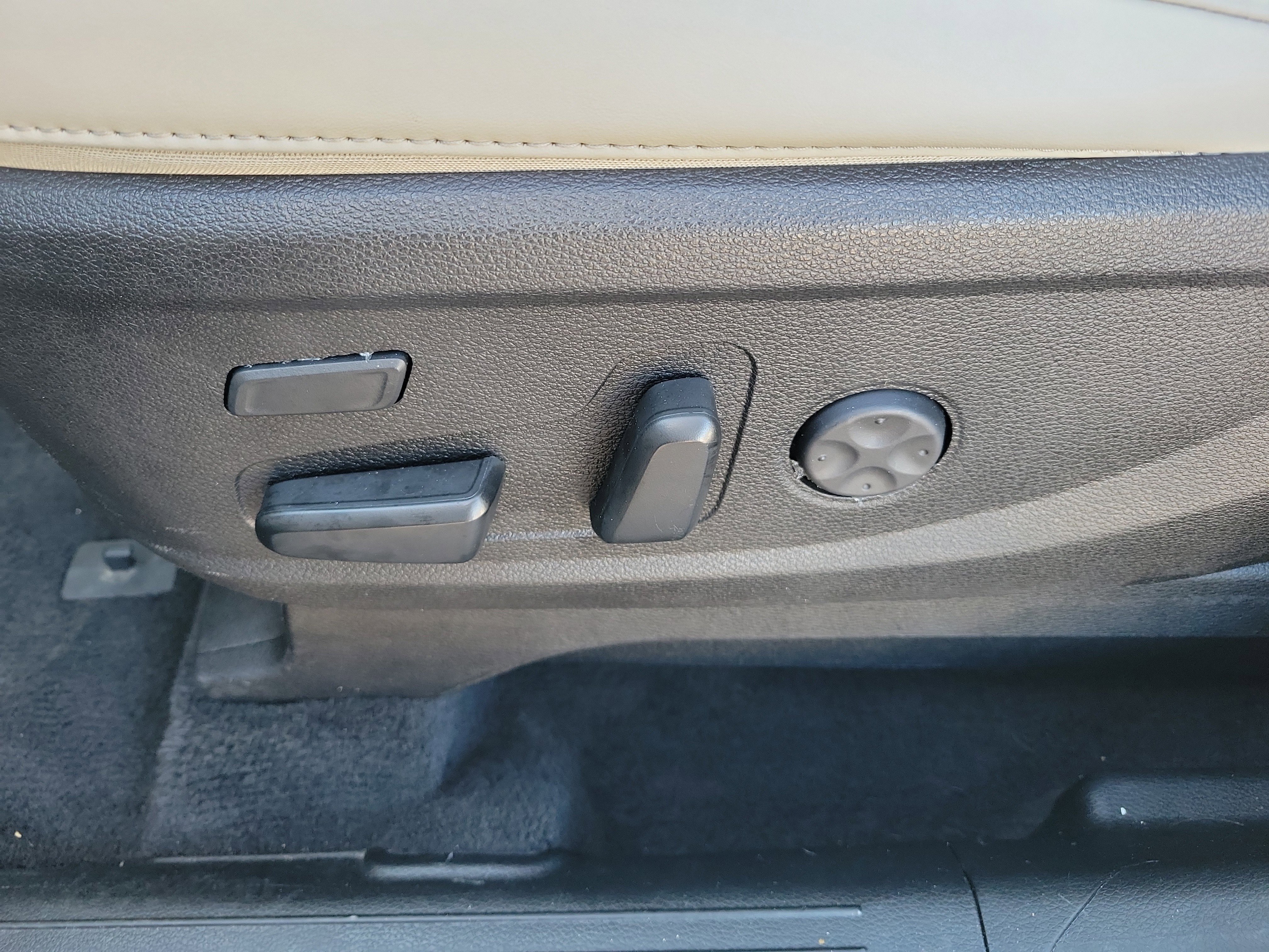 Used 2024 Kia Telluride SX Prestige image 25