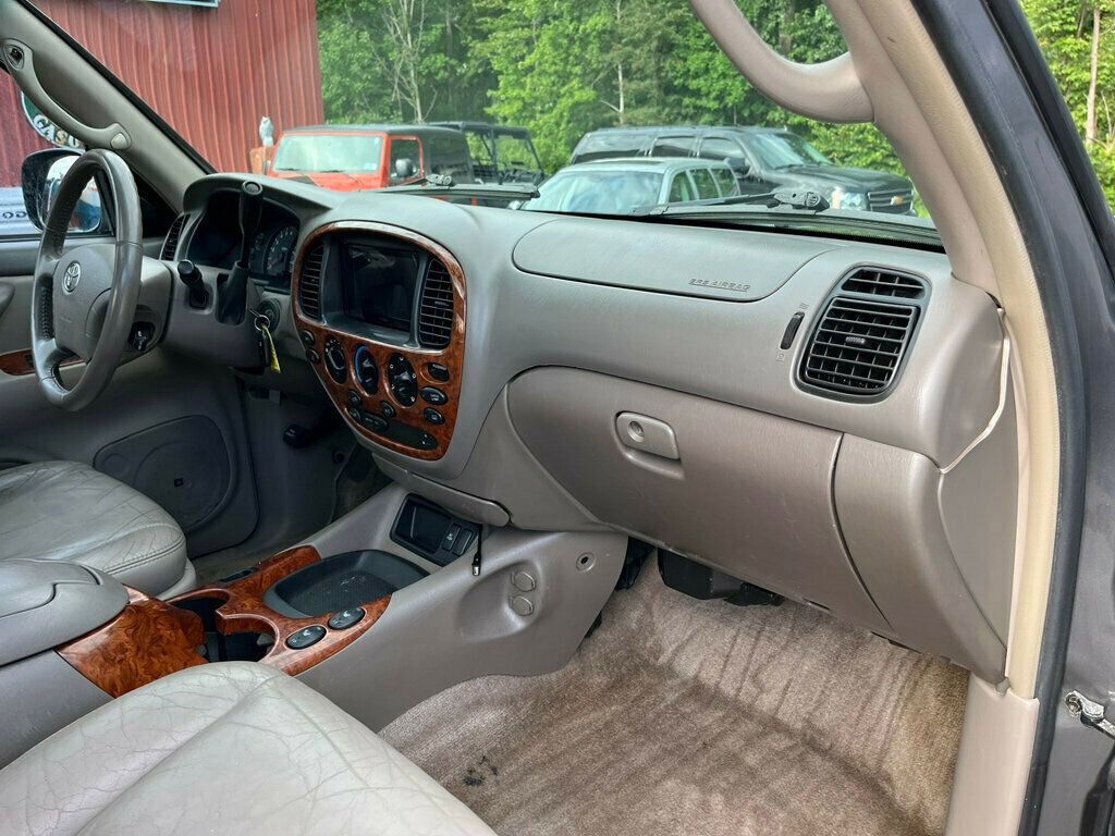 Used 2005 Toyota Tundra Limited w/ All Weather Guard Pkg image 79