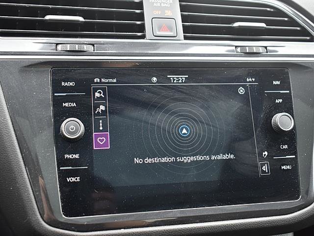 Used 2022 Volkswagen Tiguan SEL R-Line image 19