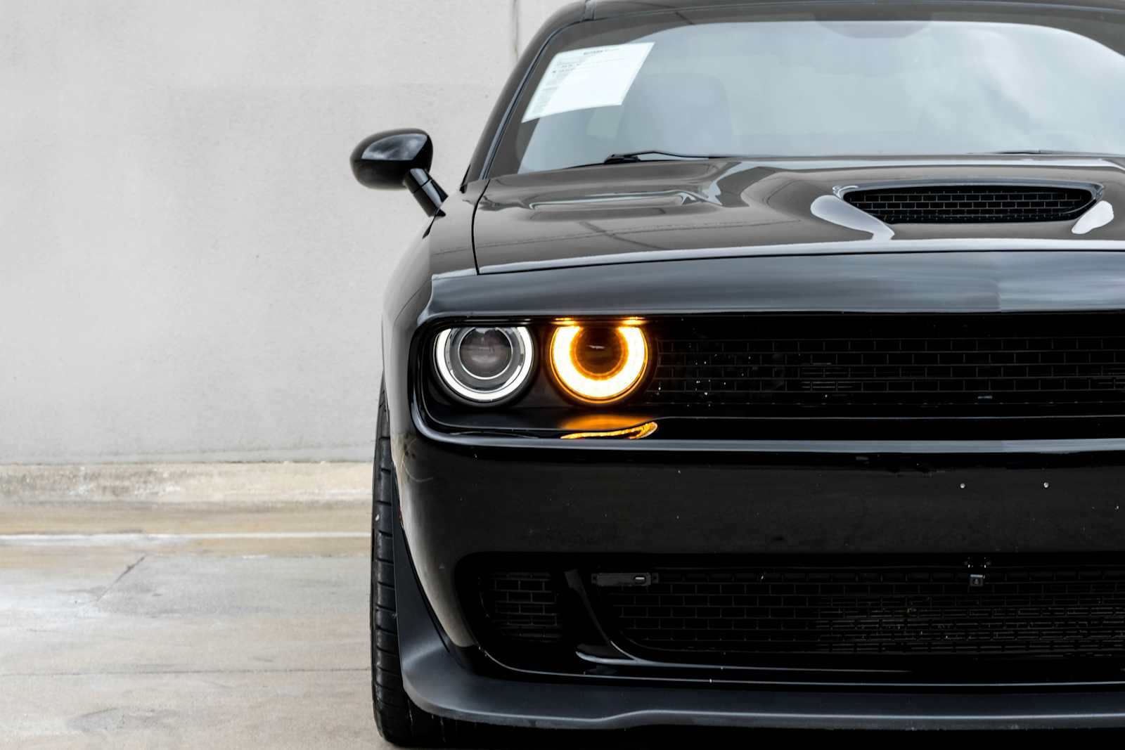 Used 2016 Dodge Challenger SRT Hellcat RWD image 36