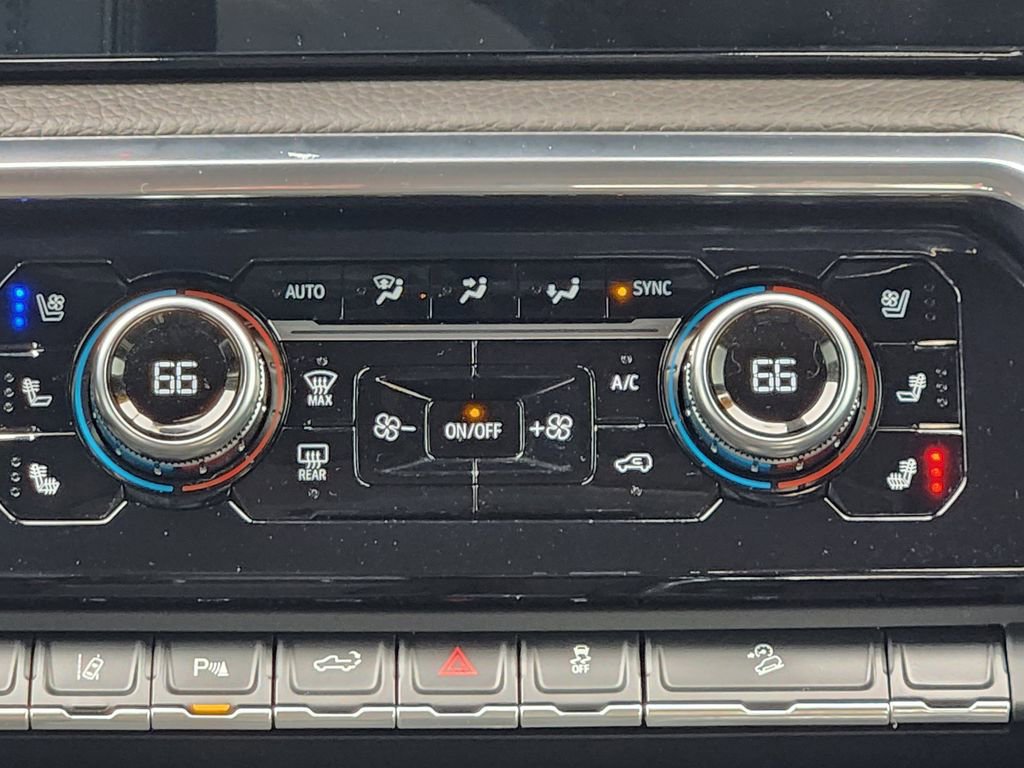 Certified 2024 GMC Sierra 2500 Denali w/ Denali Reserve Package image 30