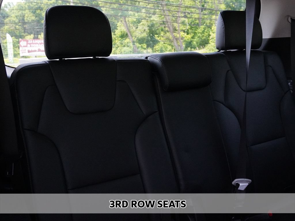 Used 2023 Kia Telluride LX AWD/4WD image 7