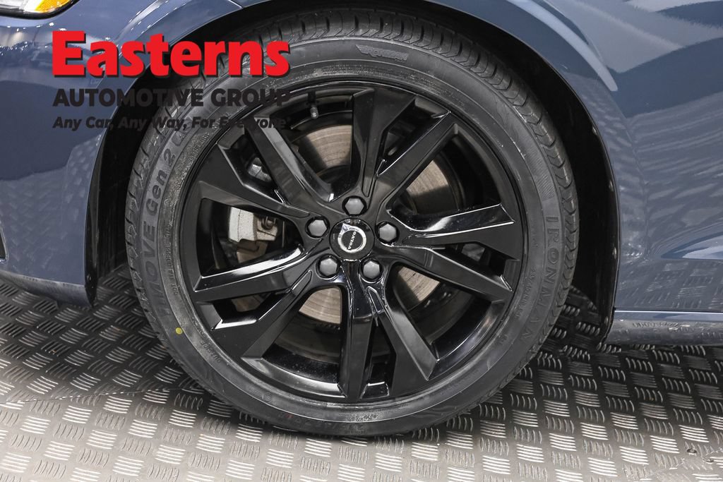 Used 2024 Volvo S60 B5 Core FWD image 31