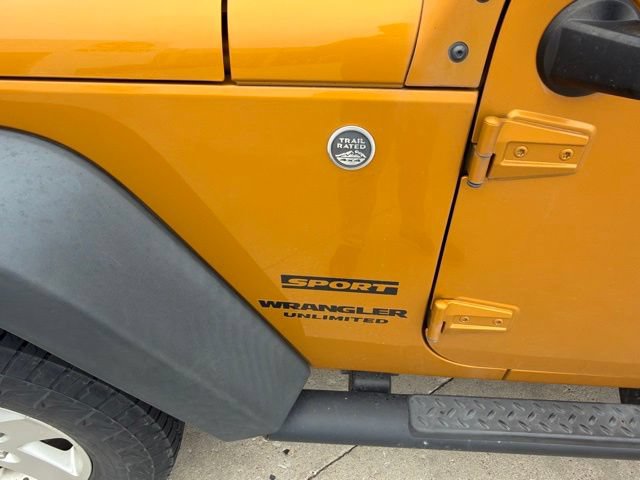 Used 2014 Jeep Wrangler Unlimited Sport w/ Quick Order Package 24S AWD/4WD image 18