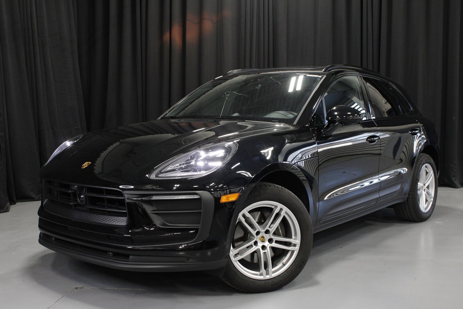 Used 2025 Porsche Macan