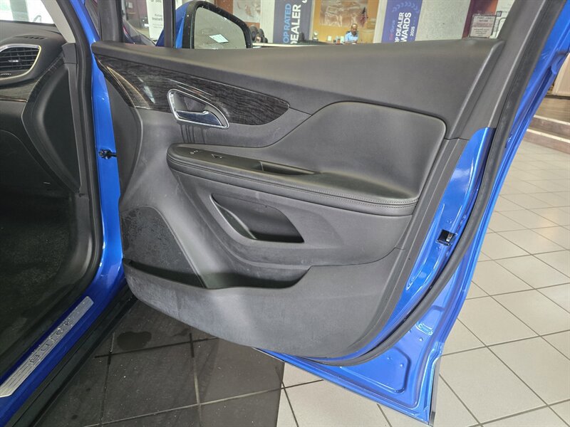 Used 2014 Buick Encore Convenience FWD image 12