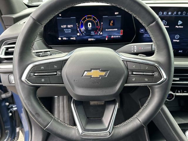 Used 2025 Chevrolet Traverse LT image 26