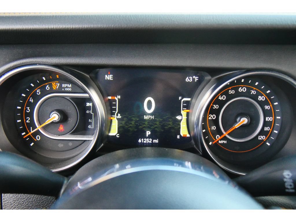 Used 2022 Jeep Wrangler Unlimited Sahara AWD/4WD image 23