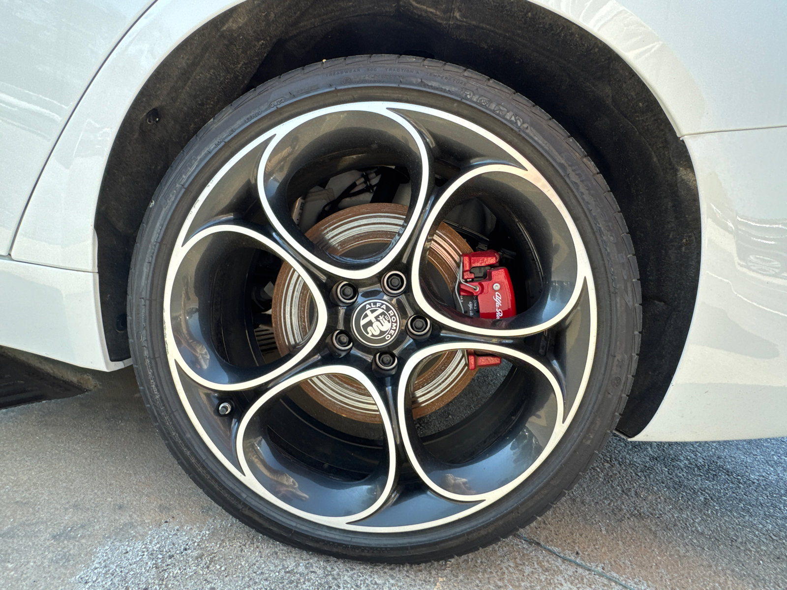 Used 2024 Alfa Romeo Giulia Ti w/ Active Assist Plus Package image 23