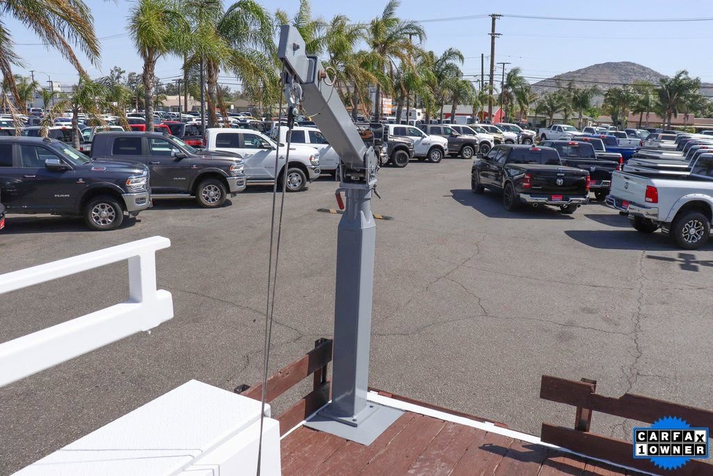 Used 2016 RAM 5500 Tradesman w/ Chrome Appearance Group RWD image 10