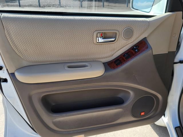 Used 2004 Toyota Highlander V6 image 13
