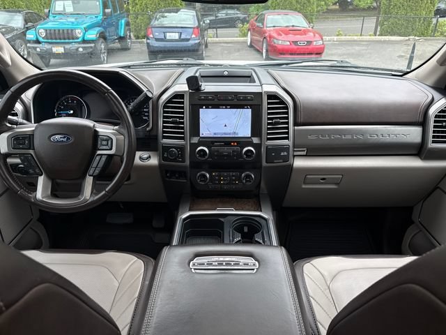 Used 2019 Ford F350 Limited AWD/4WD image 9