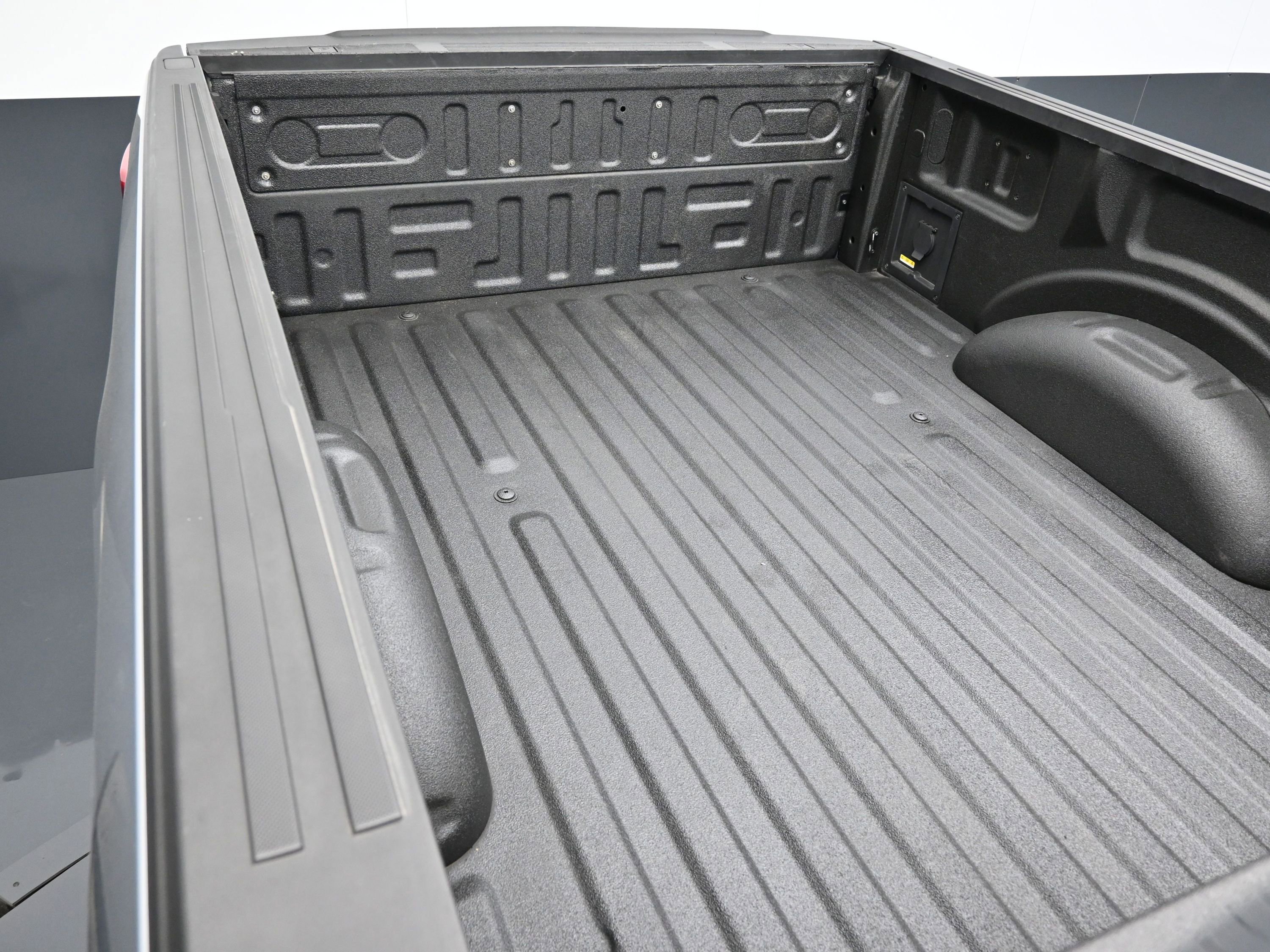 Used 2023 Ford F150 Platinum AWD/4WD image 46