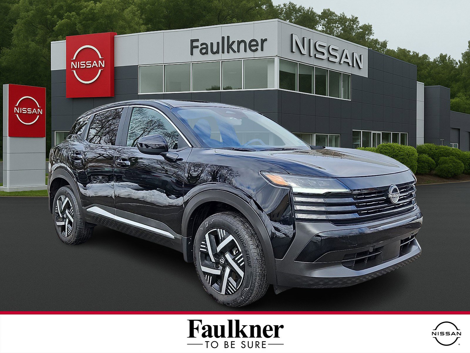 Certified 2025 Nissan Kicks SV w/ Illumination Package image 1